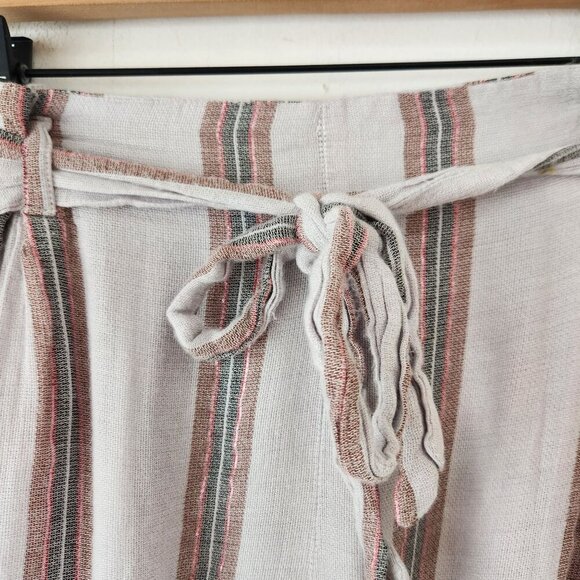 Angie High Waisted Flowy Shorts Metallic Stripes Tie-Waist Festival Women's M - Picture 3 of 6